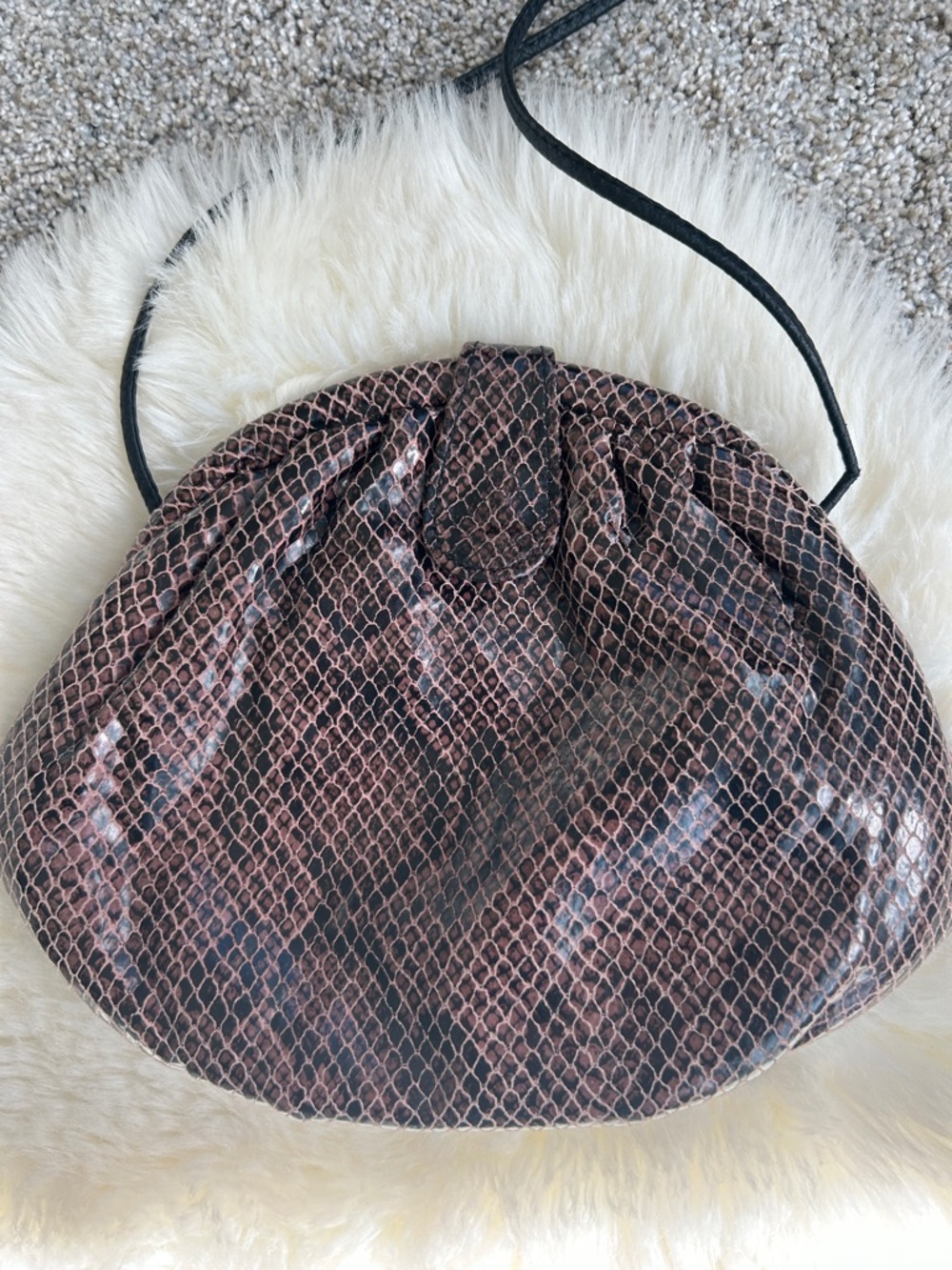 OHH! Ashley Vintage 80s Brown Snake-Print Leather Crossbody Bag with Black Strap